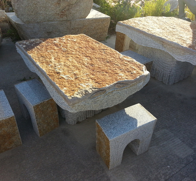 石桌石凳