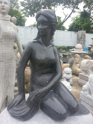 人物石雕